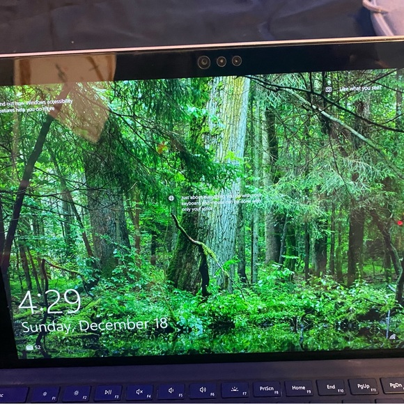 Microsoft Surface Pro 3 (Bundle) - Picture 7 of 8